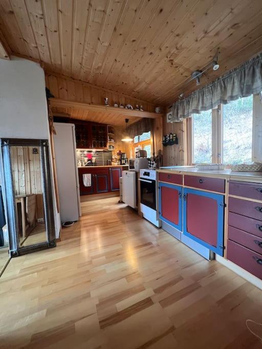 Cozy And Spacious Cabin Svensby Exteriör bild